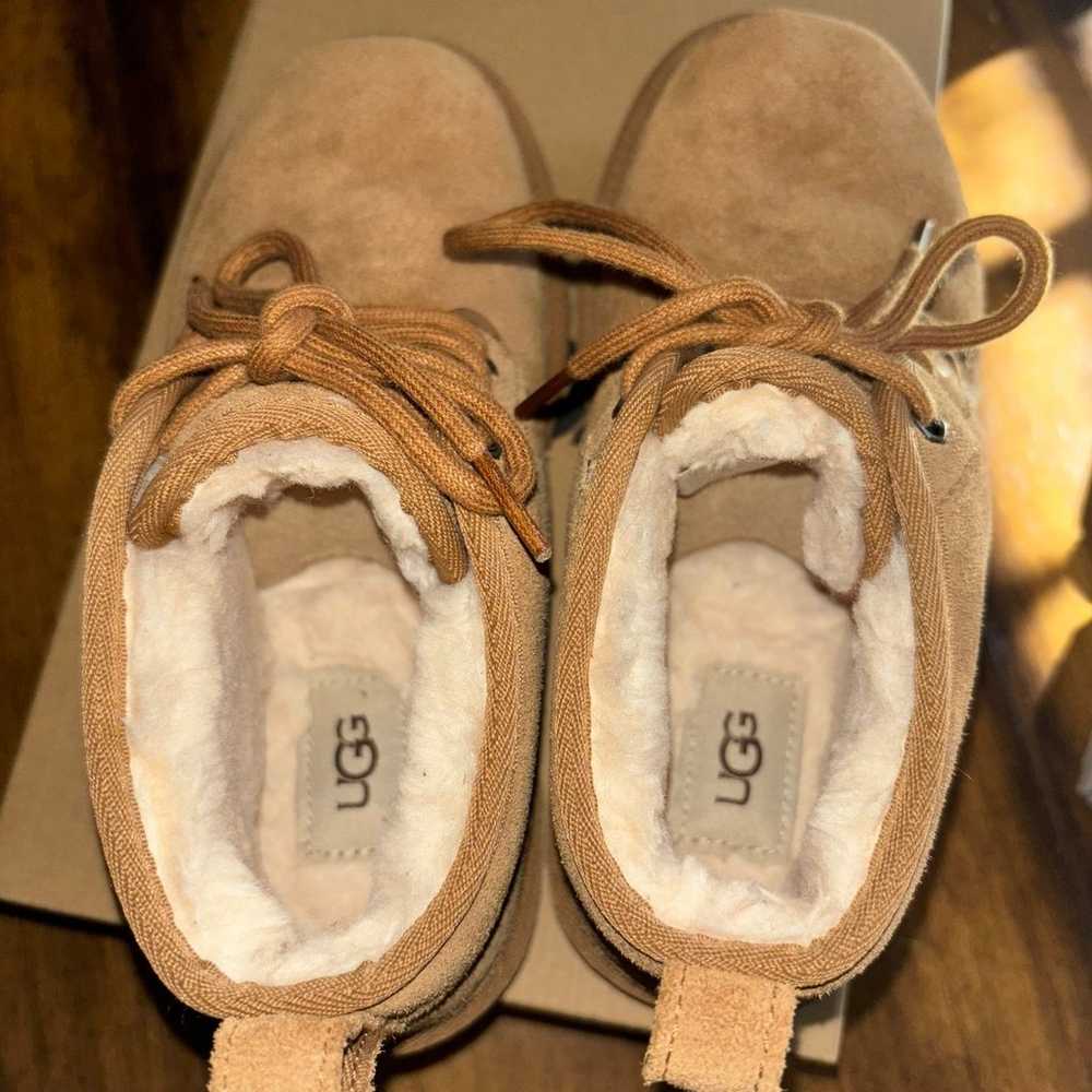 UGG neumel size 6 - image 3