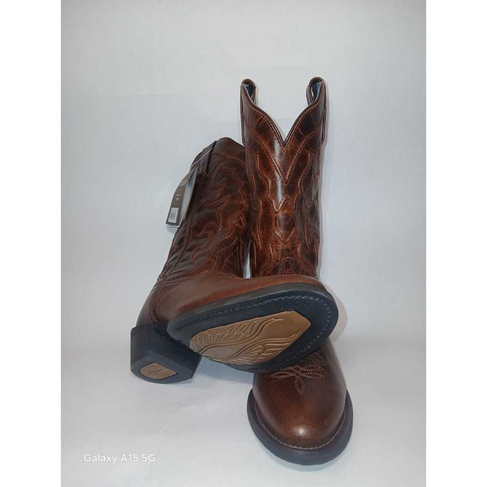 New Laredo boots for women, size 8, color brown. - image 1