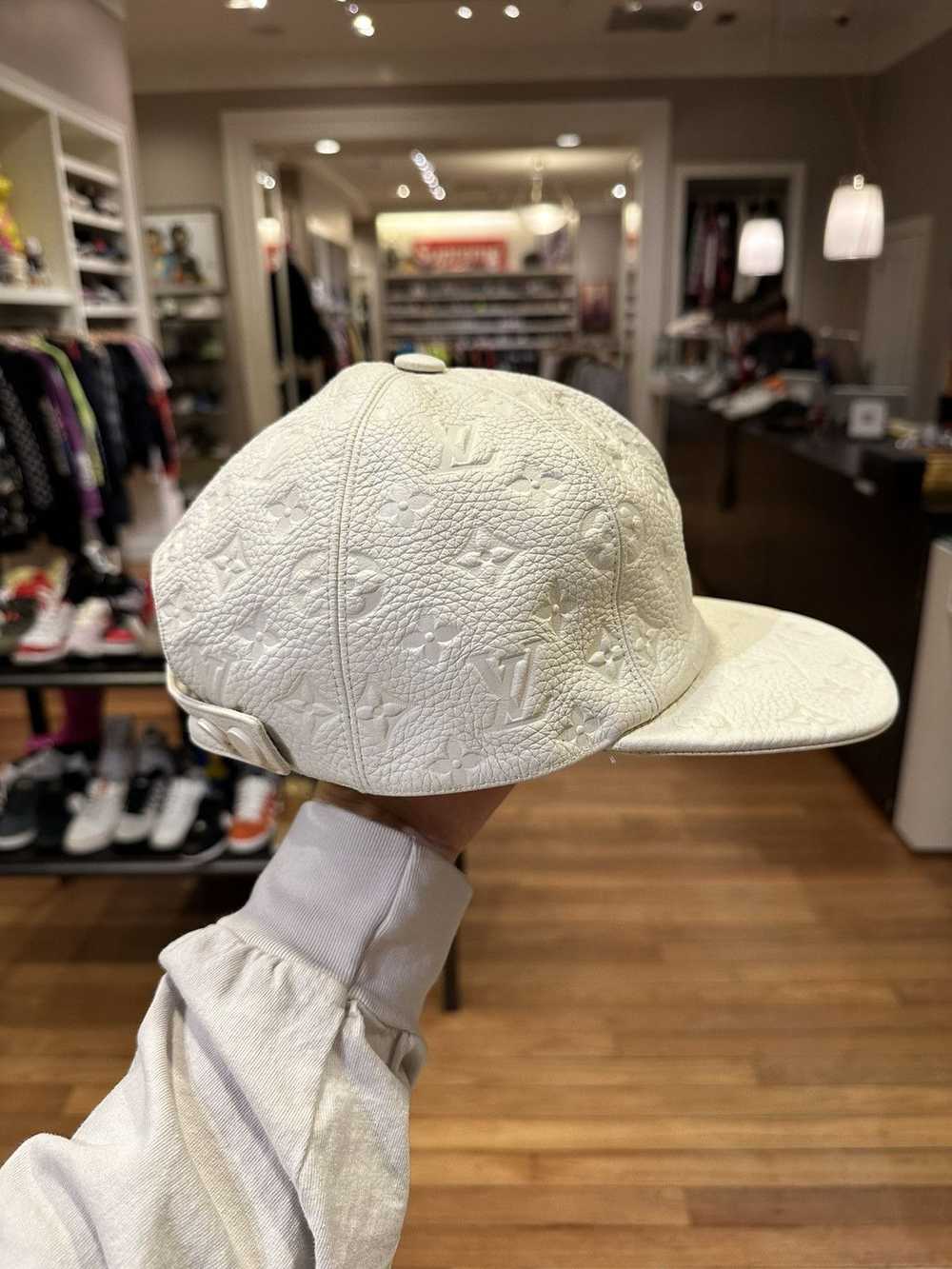 Louis Vuitton Louis Vuitton x Virgil casquette mo… - image 4