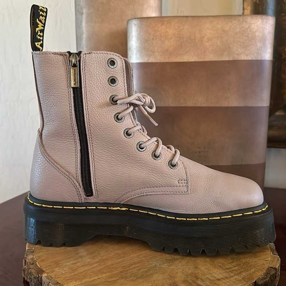 Dr. Martens *NWOB* Jadon III Boot Pisa Leather Pl… - image 8