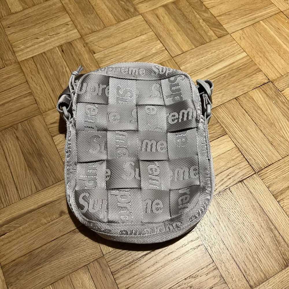 Supreme Supreme Woven Shoulder Bag SS24 Grey - image 2