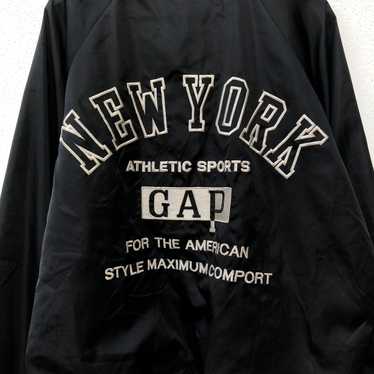 Gap × Streetwear × Vintage GAP SPELLOUT EMBROIDER… - image 1