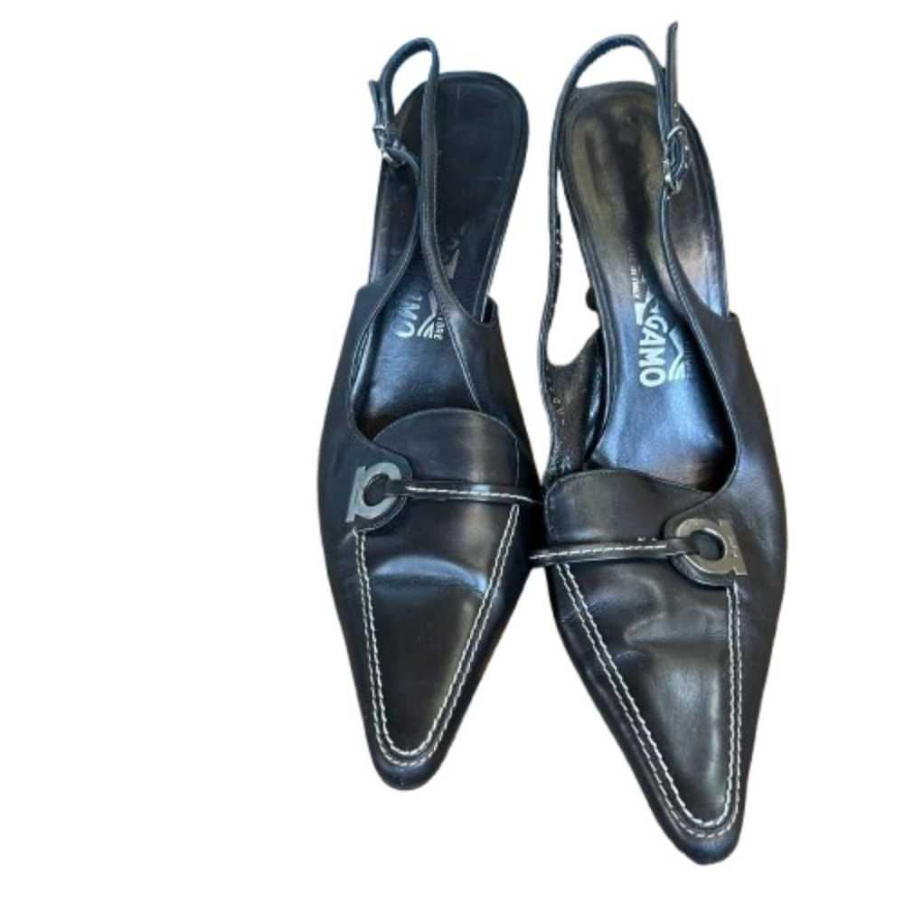 Vintage Salvatore Ferragamo Leather Slingback Kit… - image 4