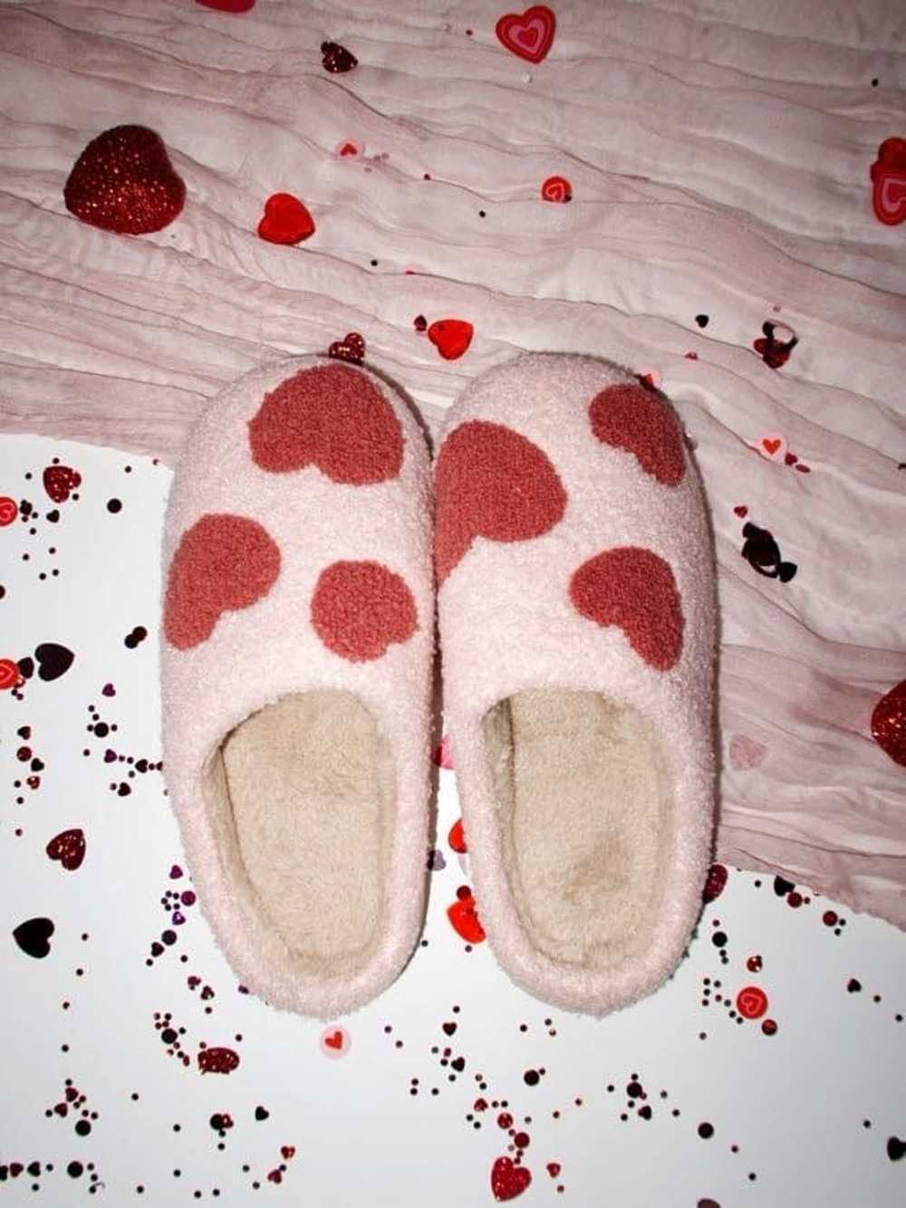 Lane 201 Heart Slippers - image 1