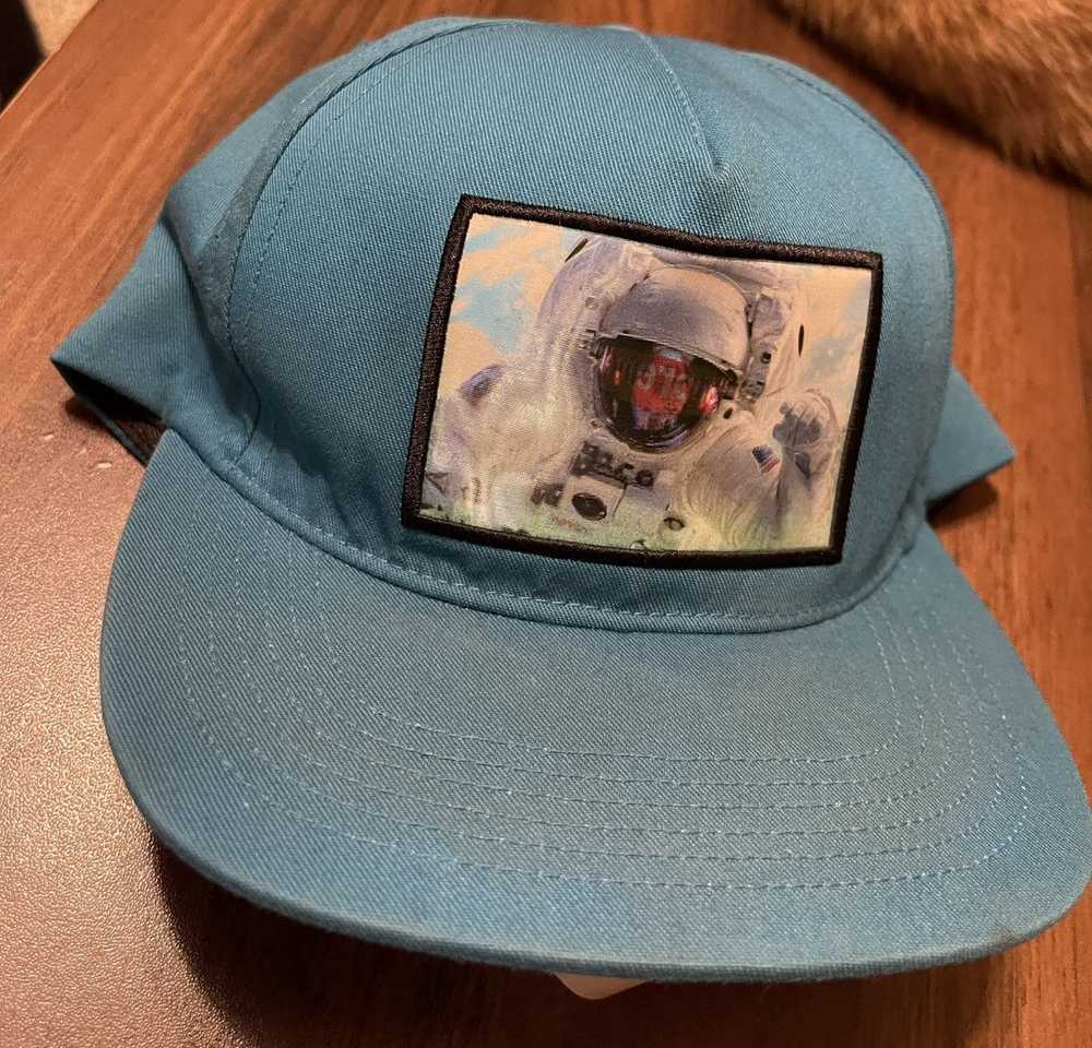 Supreme Supreme Astronaut Hologram Teal 5 Panel F… - image 5