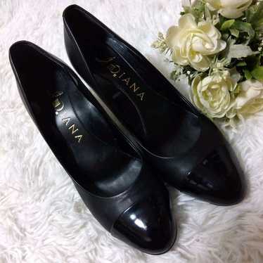 DIANA Pumps Leather Patent Black 23.5 - image 1