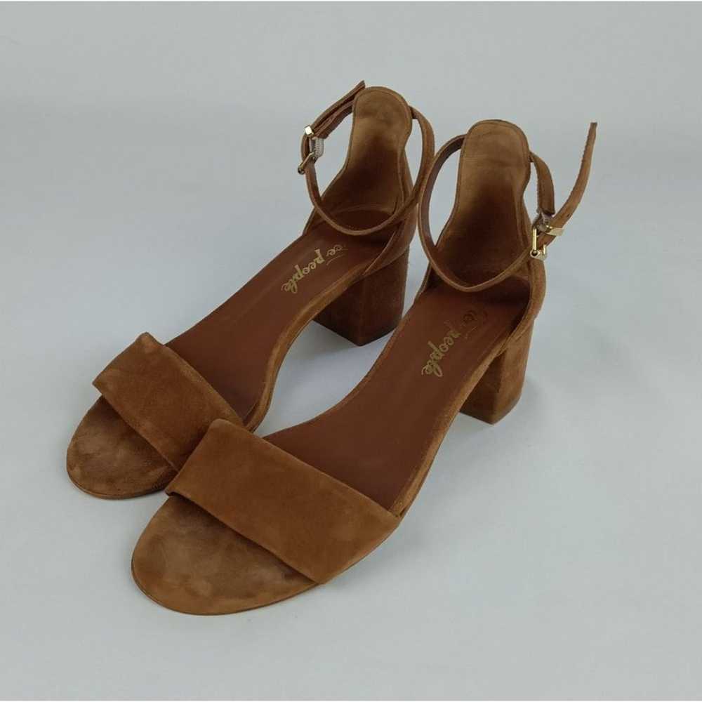 Free People Womens Suede Sandals. - image 2