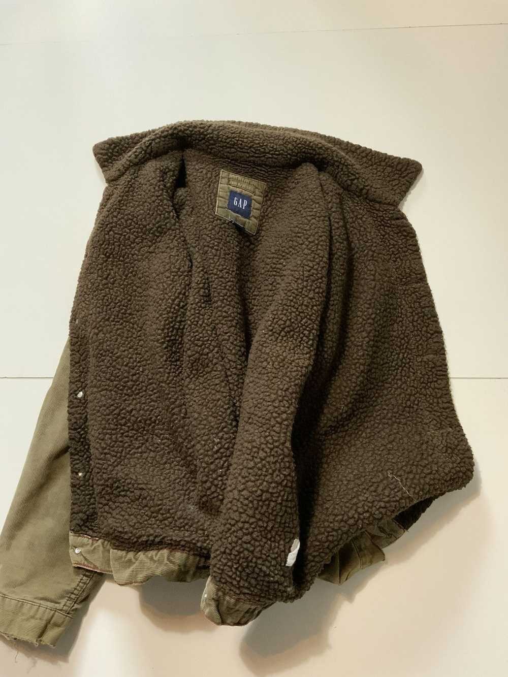 Gap Gap Corduroy Sherpa Lined Distress Workwear T… - image 3