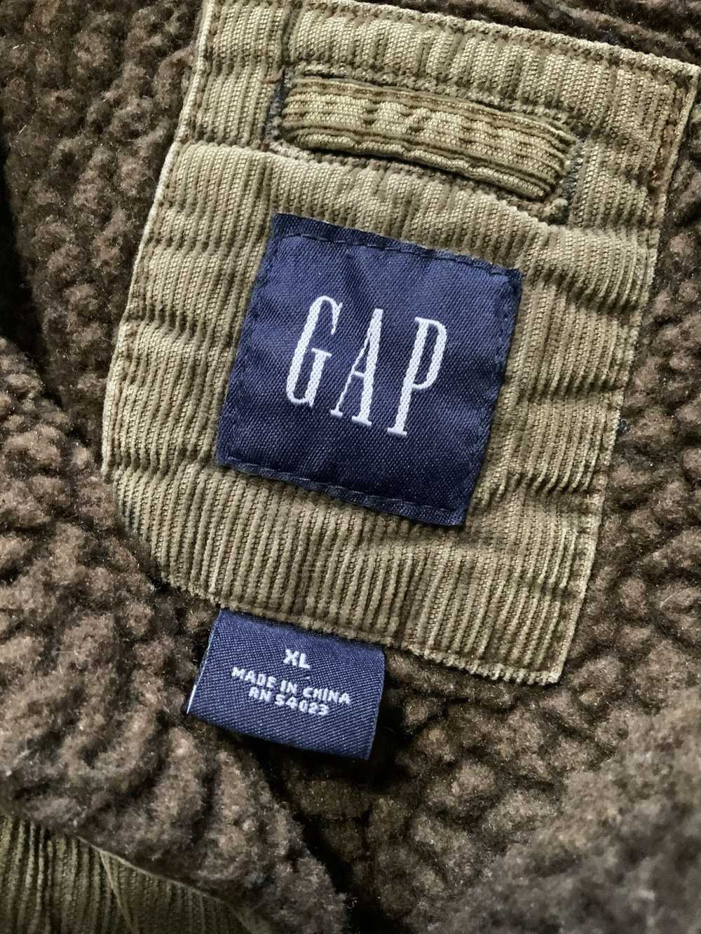 Gap Gap Corduroy Sherpa Lined Distress Workwear T… - image 4