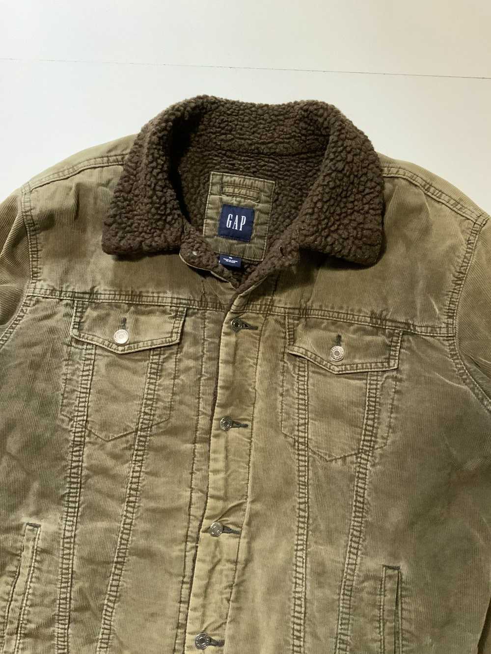 Gap Gap Corduroy Sherpa Lined Distress Workwear T… - image 5