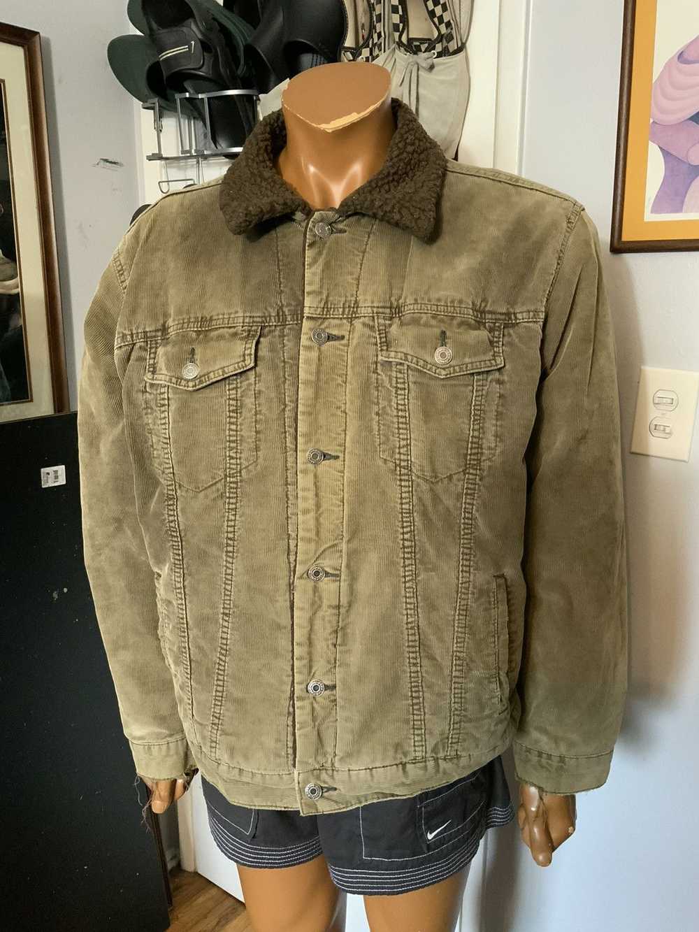 Gap Gap Corduroy Sherpa Lined Distress Workwear T… - image 9