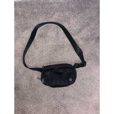 Lululemon lululemon Everywhere Belt Bag 1L - image 1