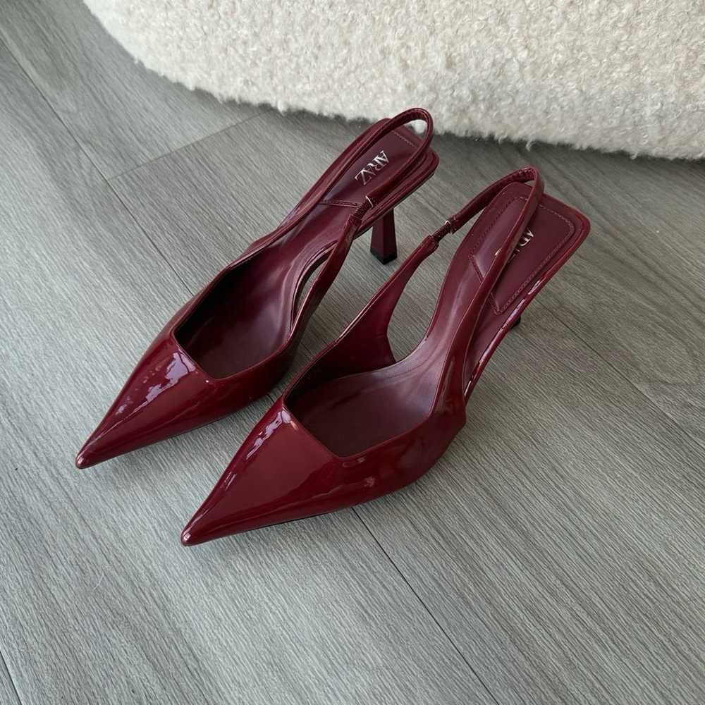 Stylish burgundy heels - image 10