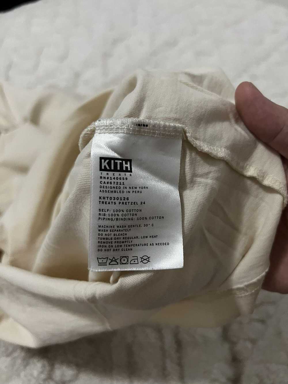 Kith Kith Treats Pretzel Logo Tee in size Medium - image 5