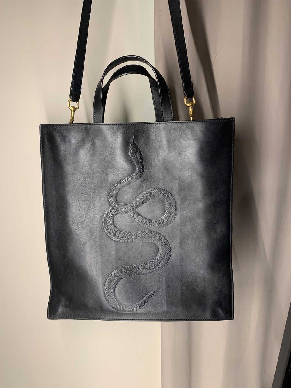 Gucci $2.2k snake embossed leather bag. - image 1