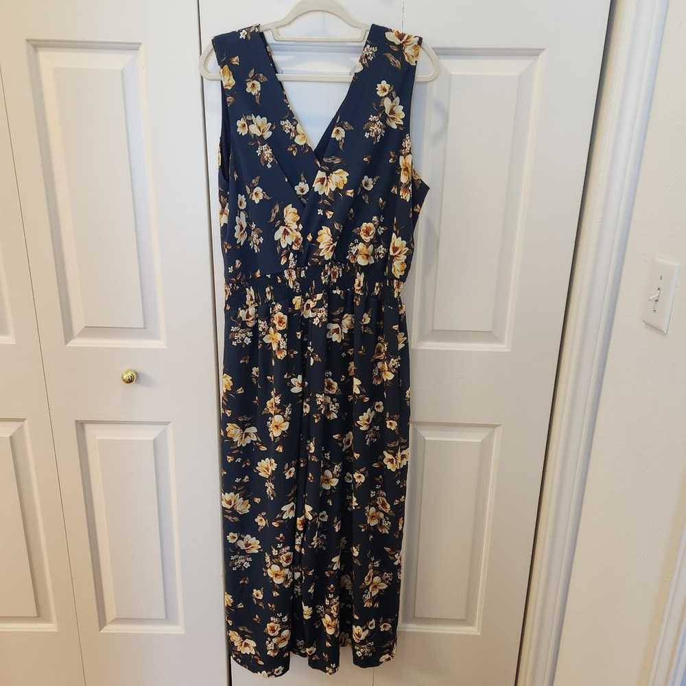 Apt 9 Womens Sz XXL V-Neck Navy Blue Floral Jumps… - image 8