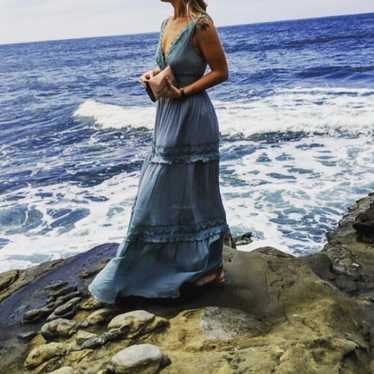 Blue maxi long dress with lace design - image 1