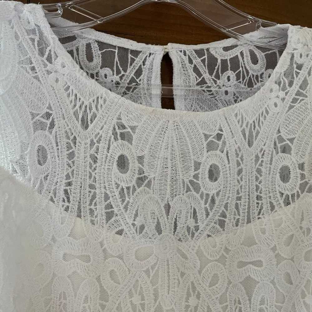 Vintage White House Black Market ivory lace sheat… - image 4