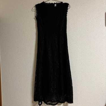 Black lace sleeveless dress - image 1