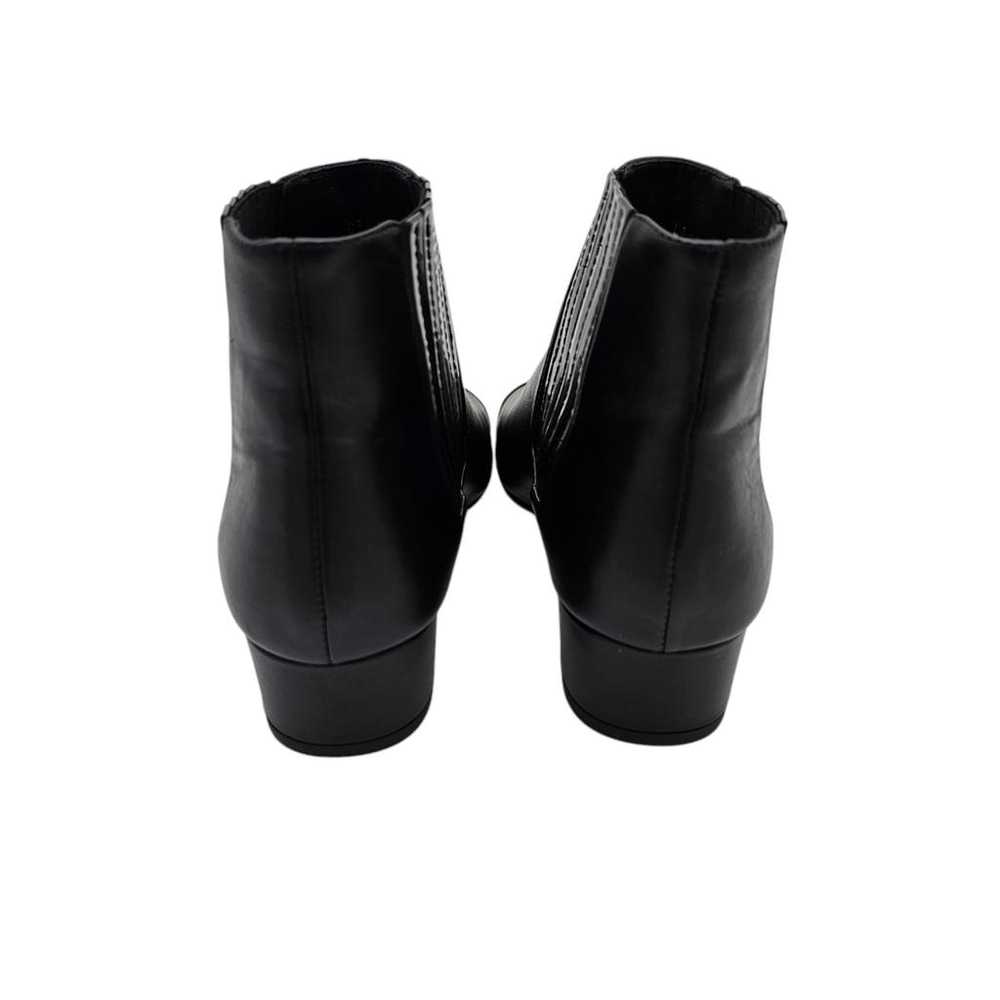 Chanel Leather boots - image 4