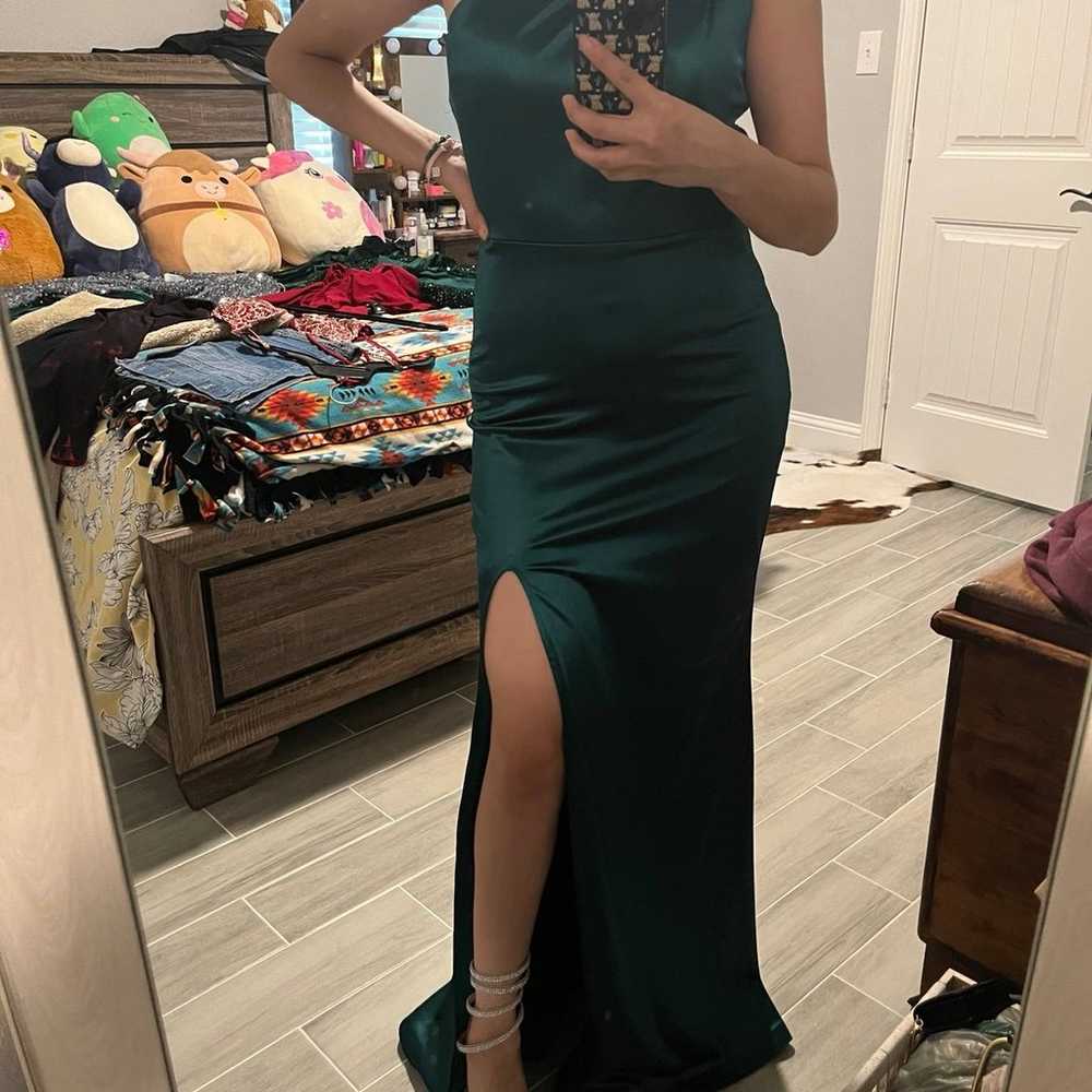 emerald green prom dress - image 1