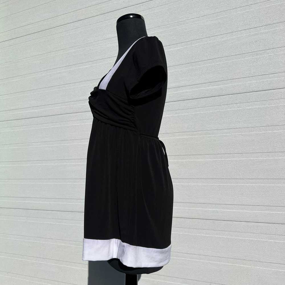 VTG 90s Anxiety Black and White Tie Back Short Sl… - image 3