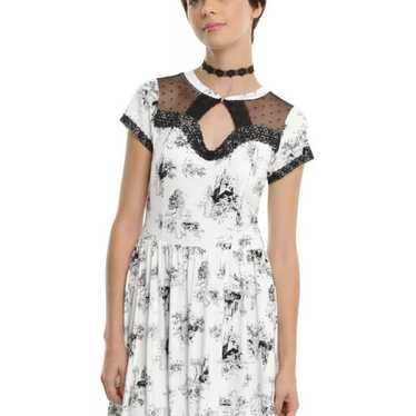 Hot Topic • Disney Princess Toile Dress