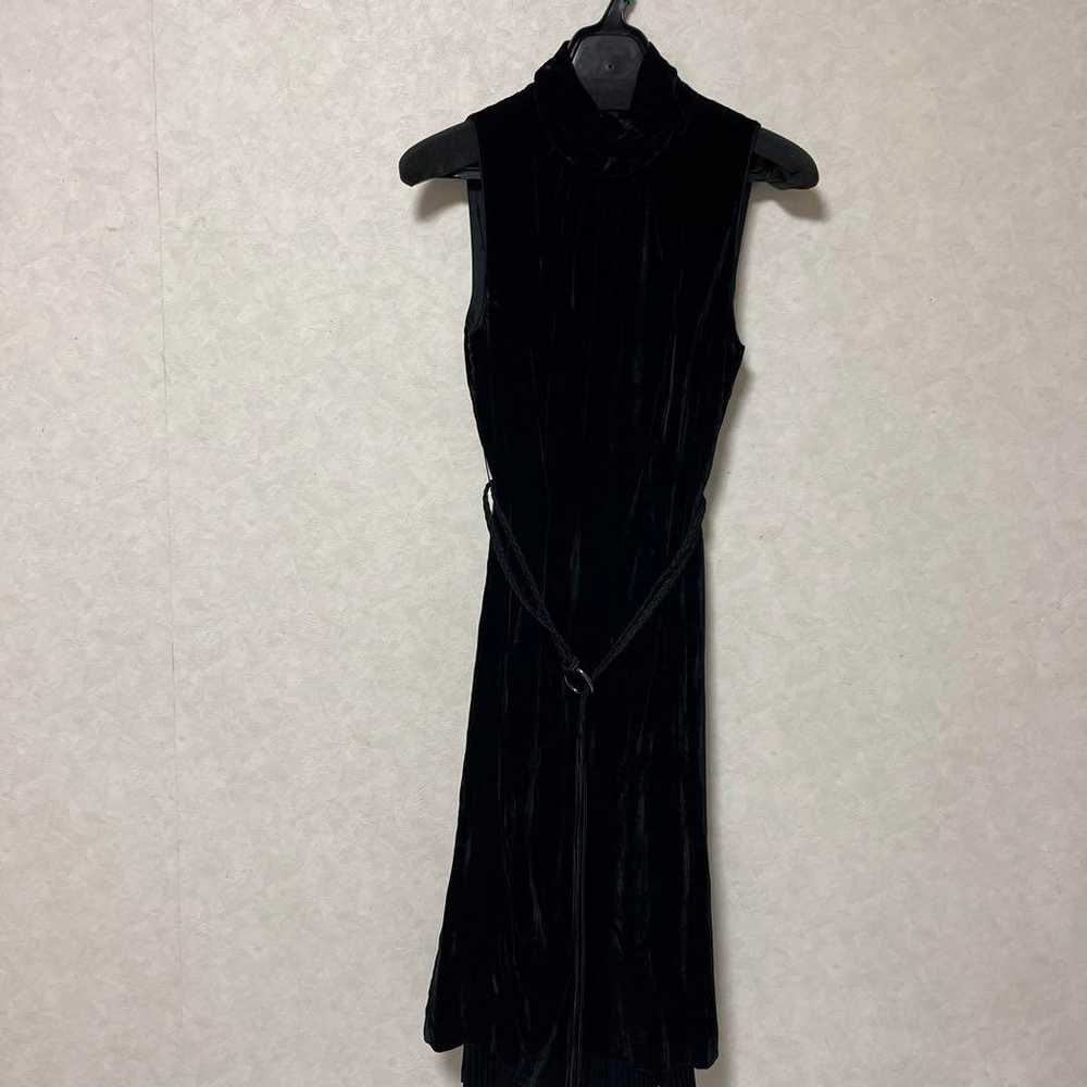 Black Velvet Sleeveless Knee-Length Dress (Autumn… - image 1