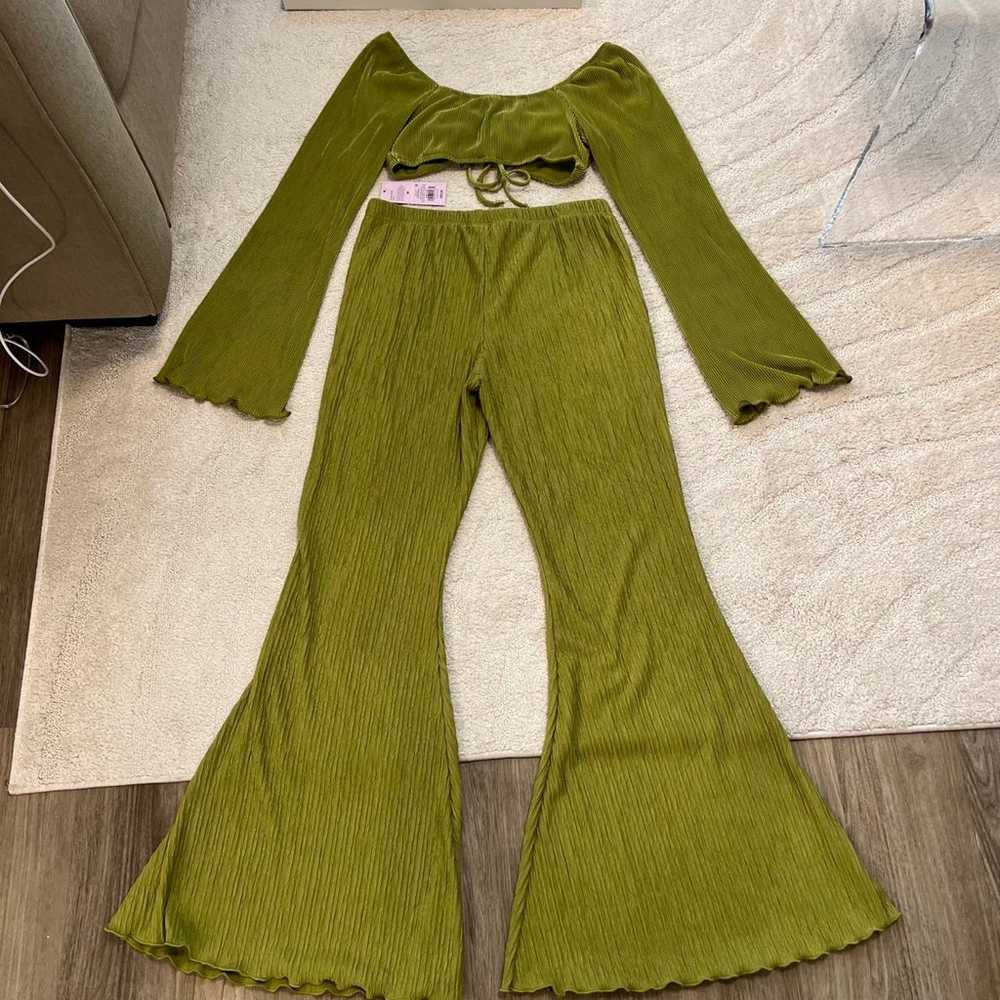 Wild Fable Green Crop and Pant Set - image 6