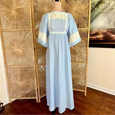 Vintage 70's Gilead Chambray & Lace Angel Sleeve … - image 1