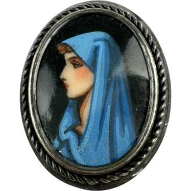 Authentic Vintage Virgin Mary brooch or pendant. Stamped 800