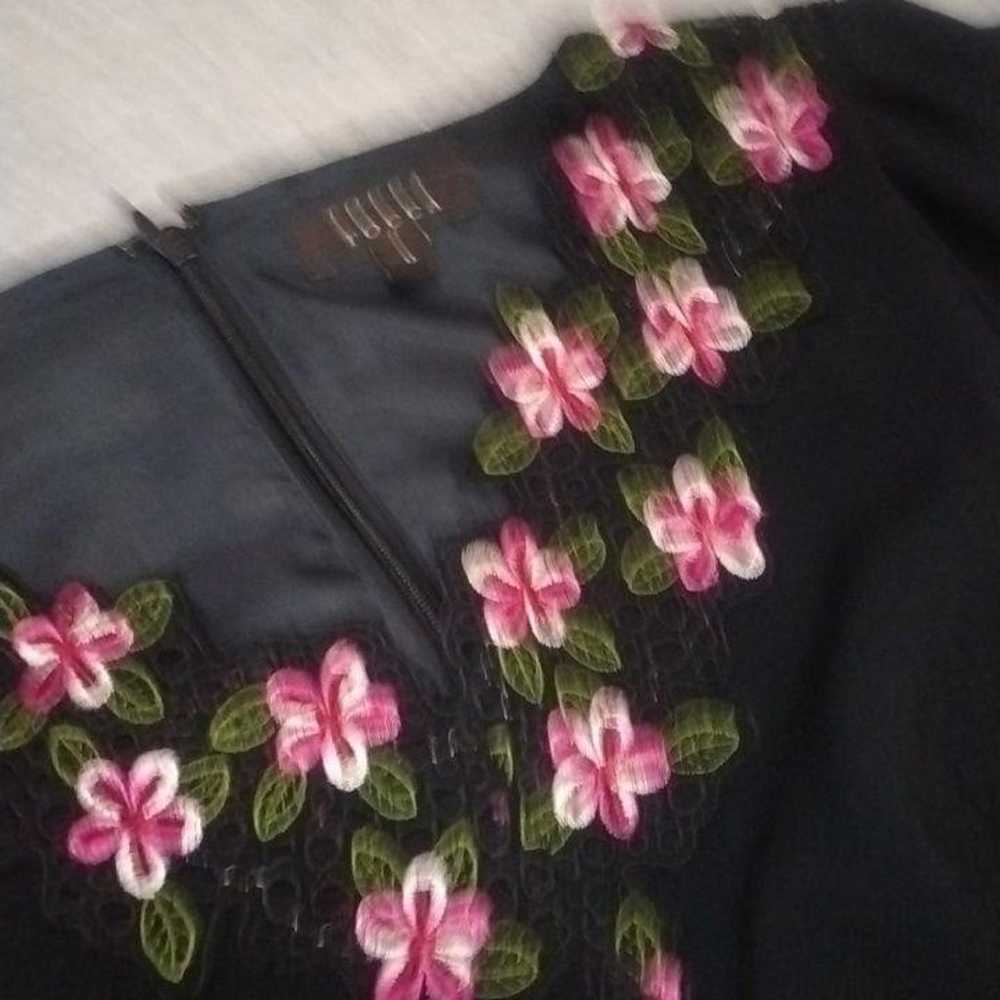 【Price Reduced】【Floral Embroidery】【TOCCA】Short Sl… - image 4