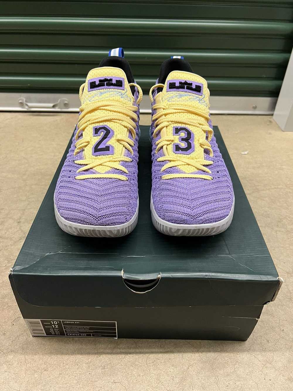 Nike Nike Lebron 16 Lakers Heritage Size 10.5 - image 4