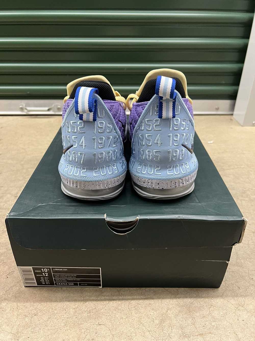 Nike Nike Lebron 16 Lakers Heritage Size 10.5 - image 5