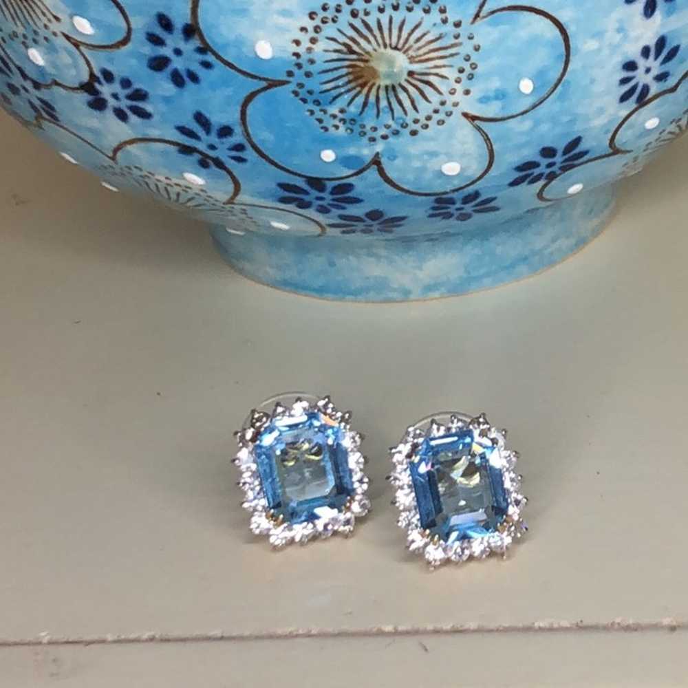 Blue and white topaz earrings - image 10