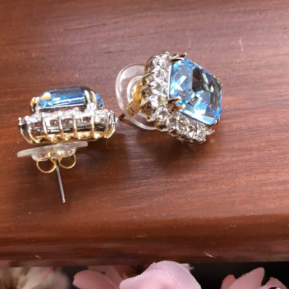 Blue and white topaz earrings - image 4