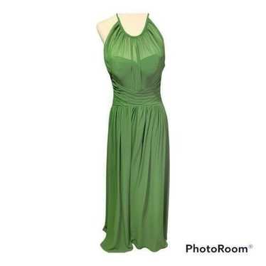 Stunning green evening dress. Sleeveless long gree