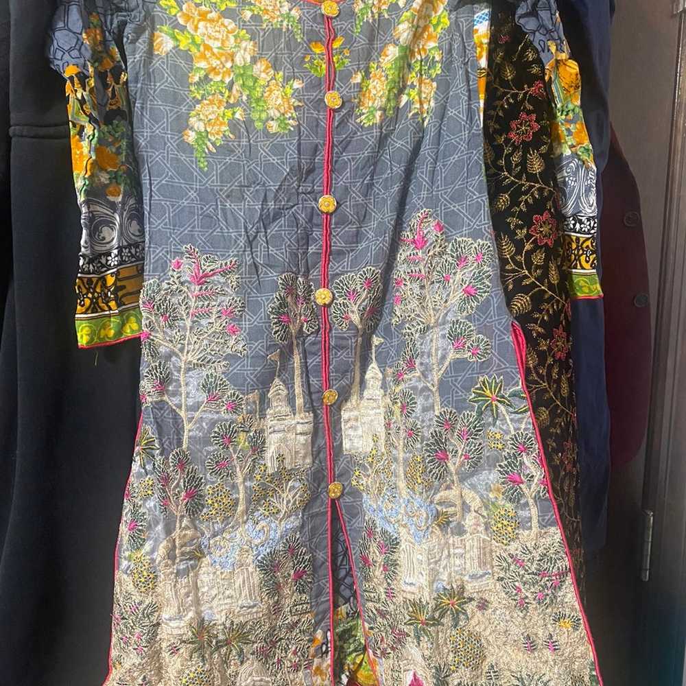 Authentic afrozeh Pakistani lawn casual dress - image 1