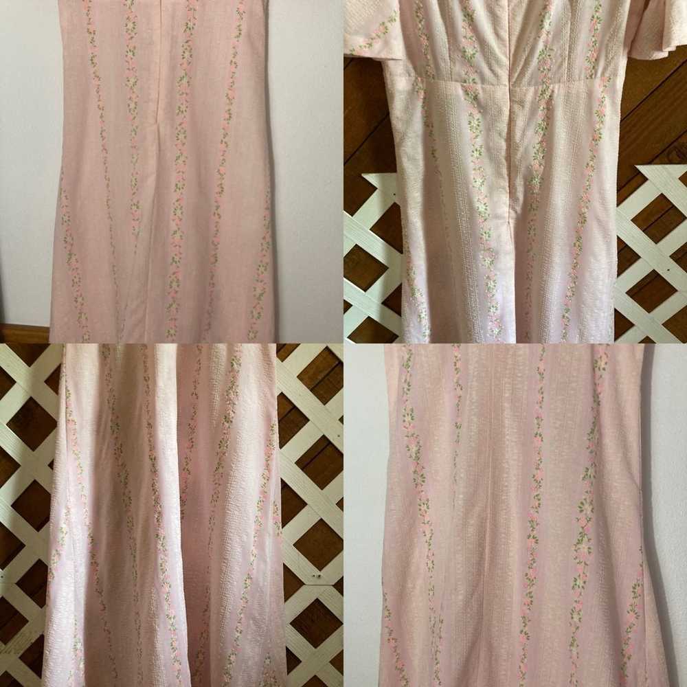 Vintage pale pink floral stripe maxi dress with f… - image 8