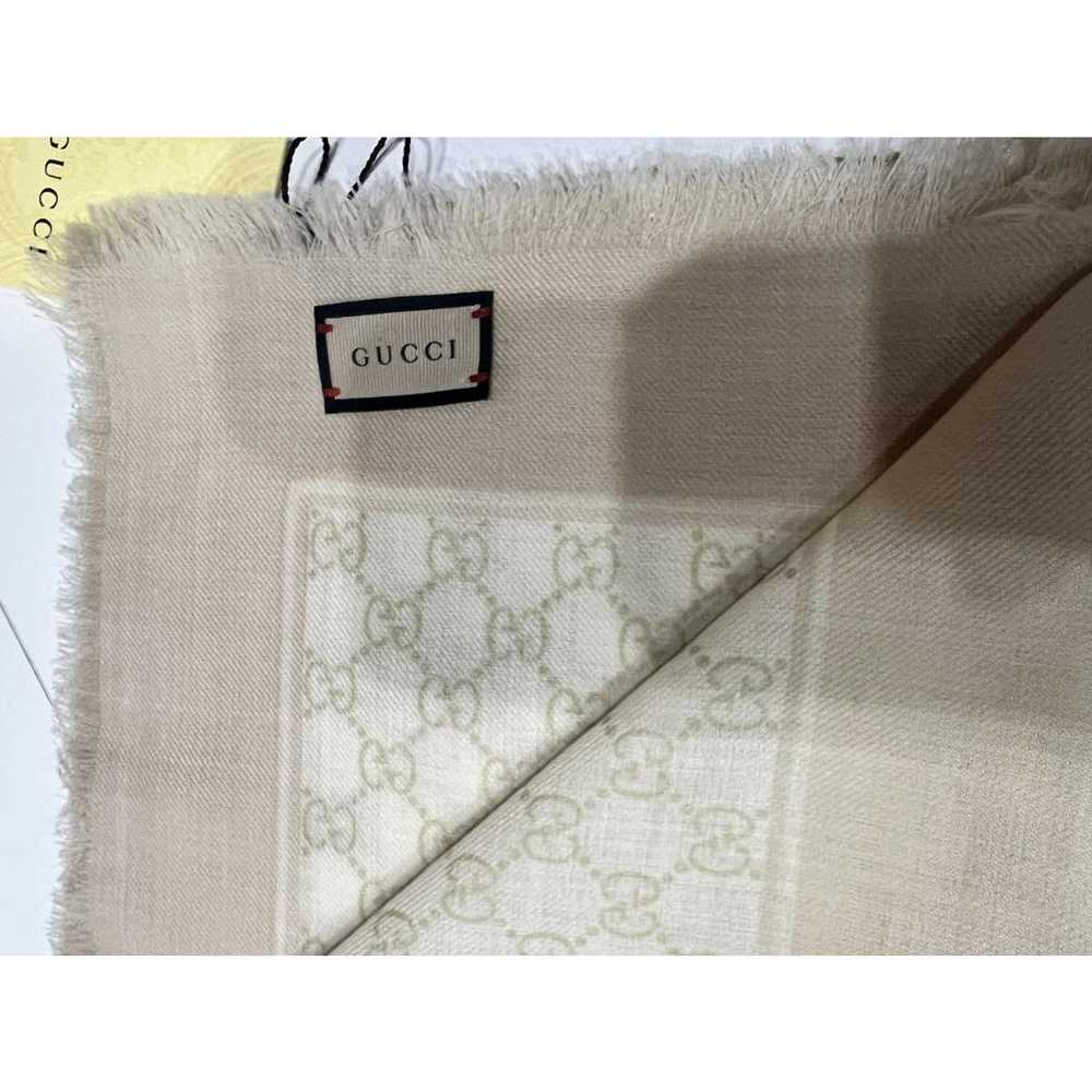 Gucci Wool stole - image 8