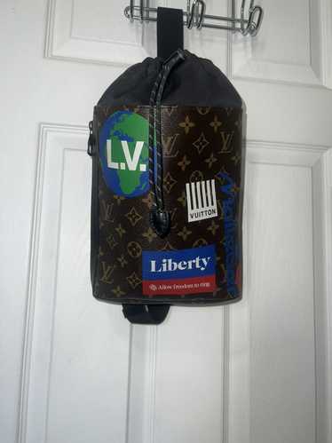 Louis Vuitton Louis Vuitton Chalk Sling Bang