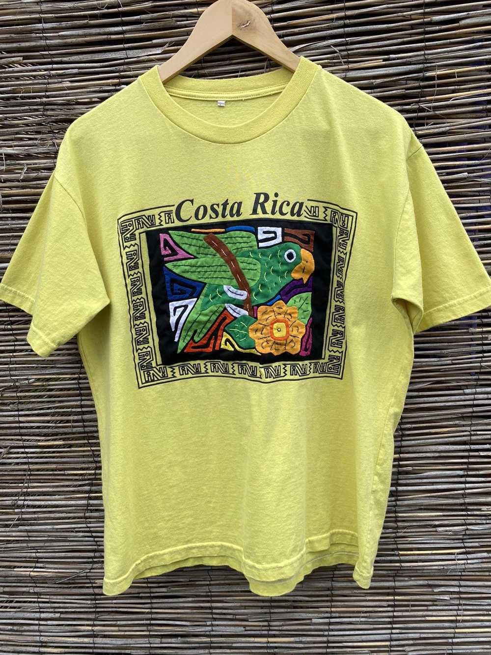 Streetwear × Vintage Vintage Costa Rica T-shirt - image 1