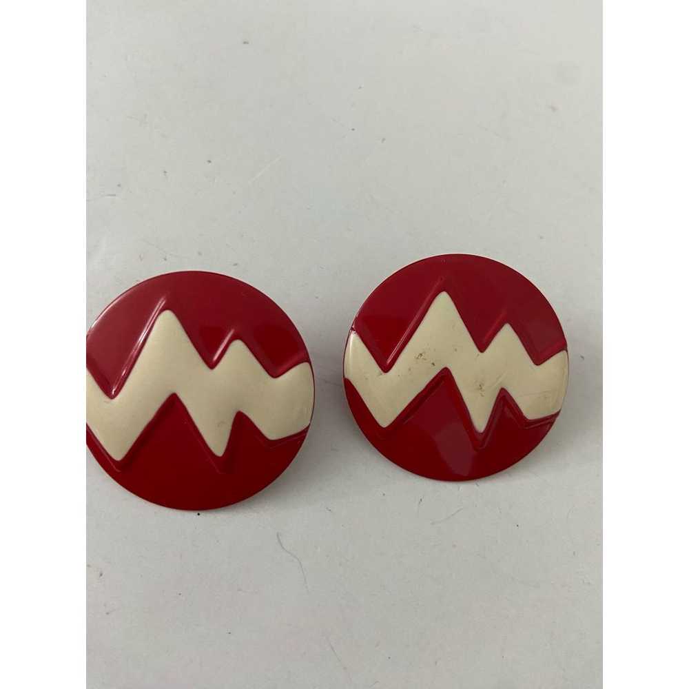 Vintage red and white zigzag earrings - image 4