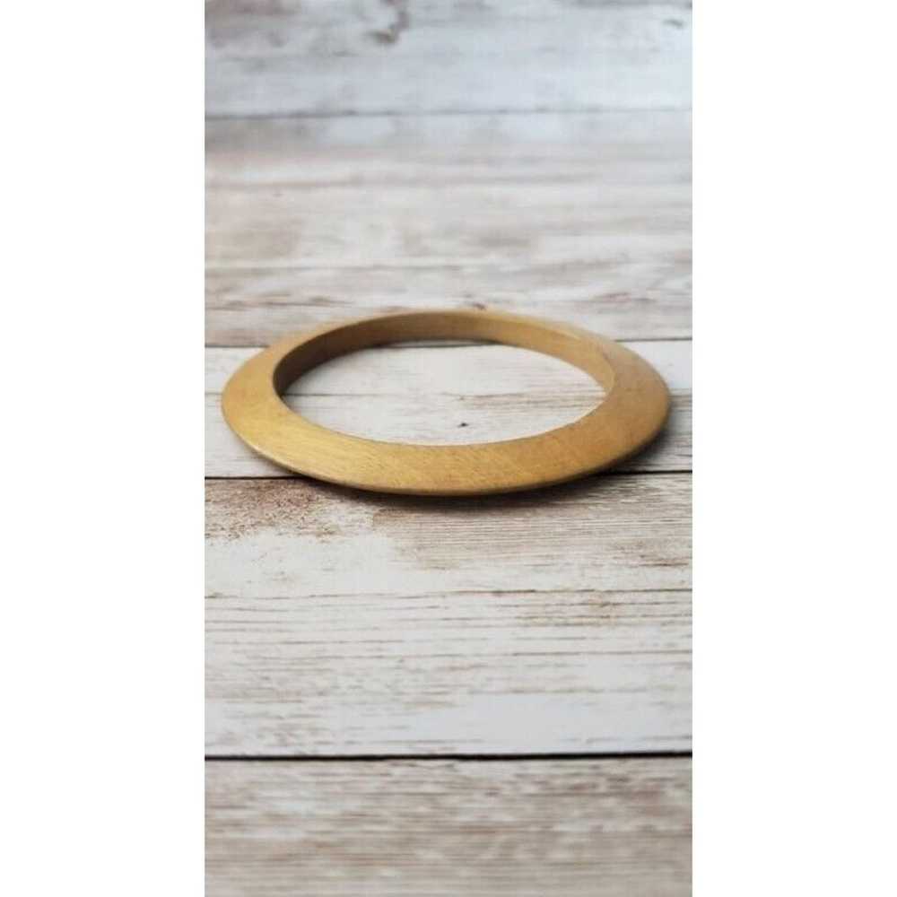 Vintage Bracelet / Bangle Unusual Mustard Tone Wo… - image 3