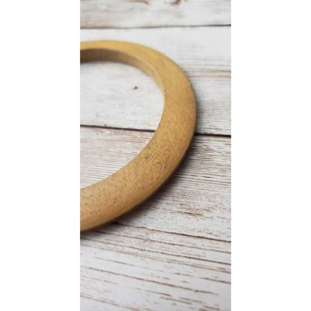 Vintage Bracelet / Bangle Unusual Mustard Tone Wo… - image 4