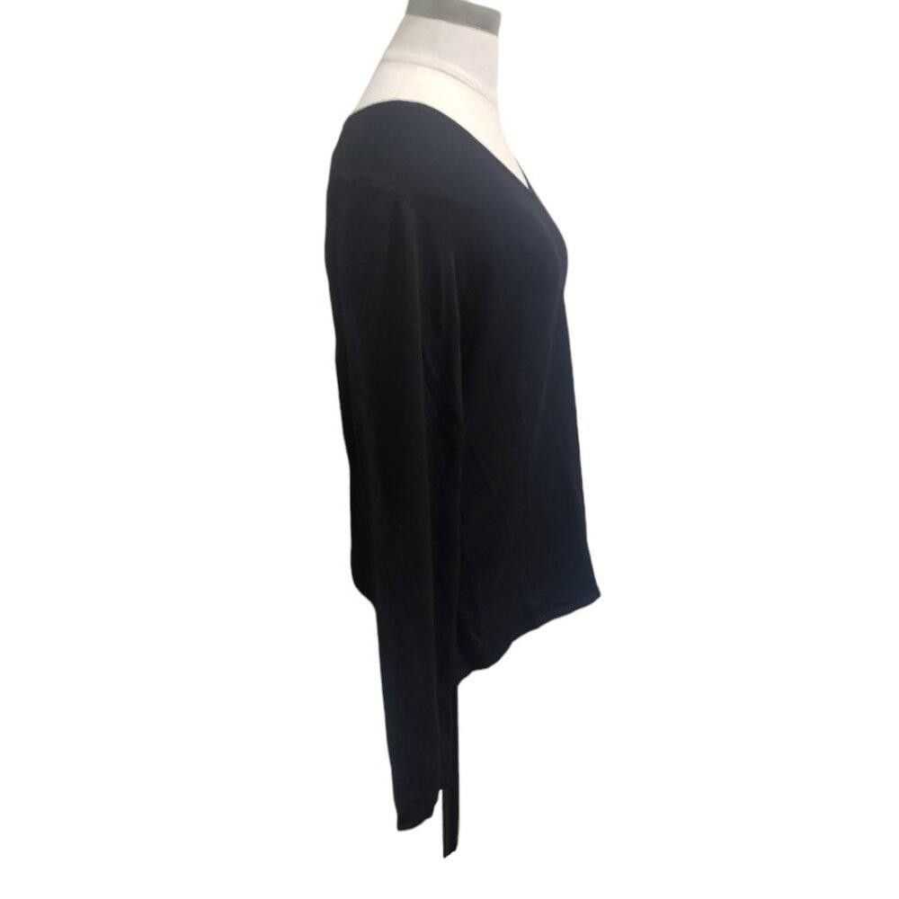 Designer CT1972 T Tahari Black Lightweight V-neck… - image 3