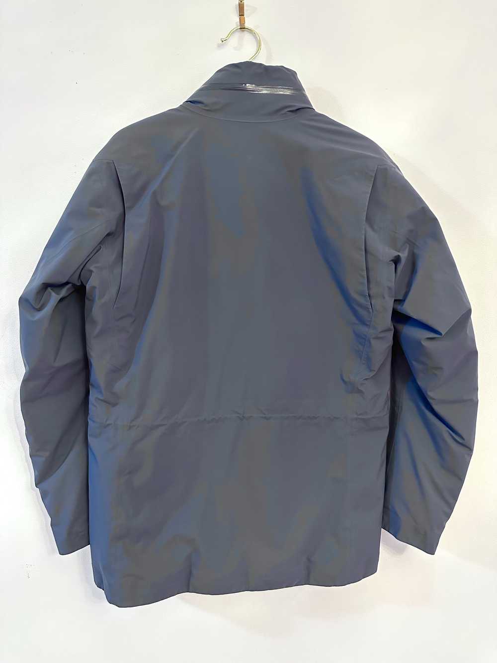 Arc'Teryx Veilance Veilance Insulated Field Jacket - image 3