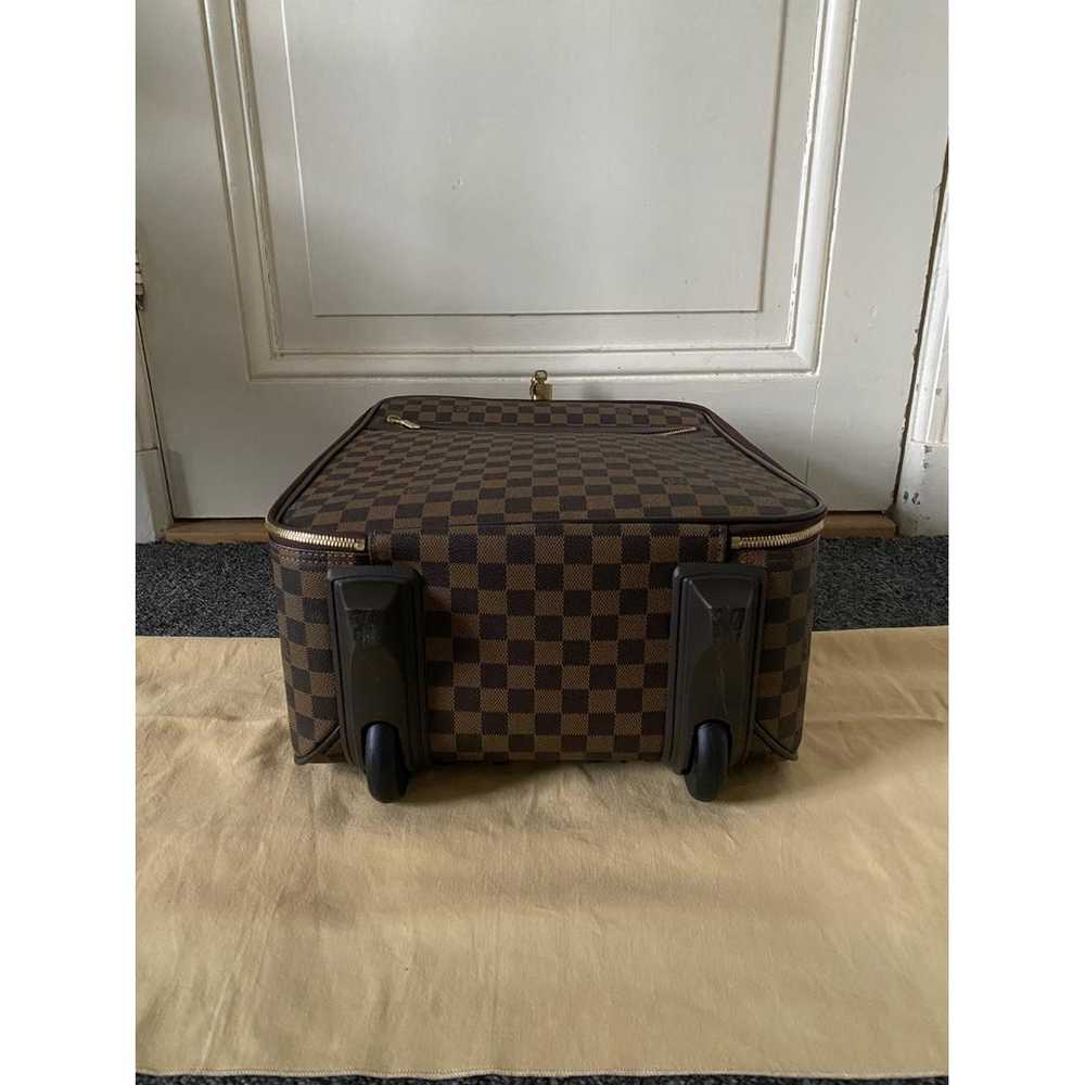 Louis Vuitton Pegase leather travel bag - image 12