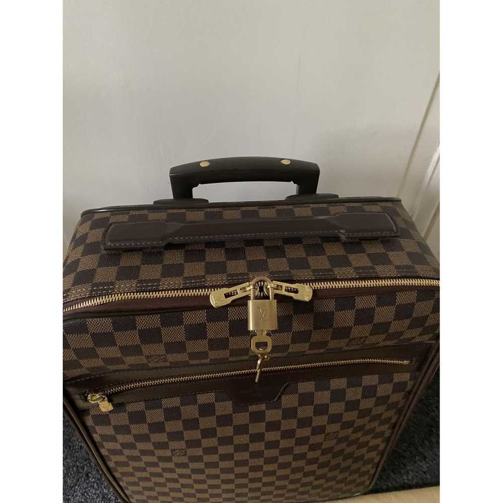 Louis Vuitton Pegase leather travel bag - image 5