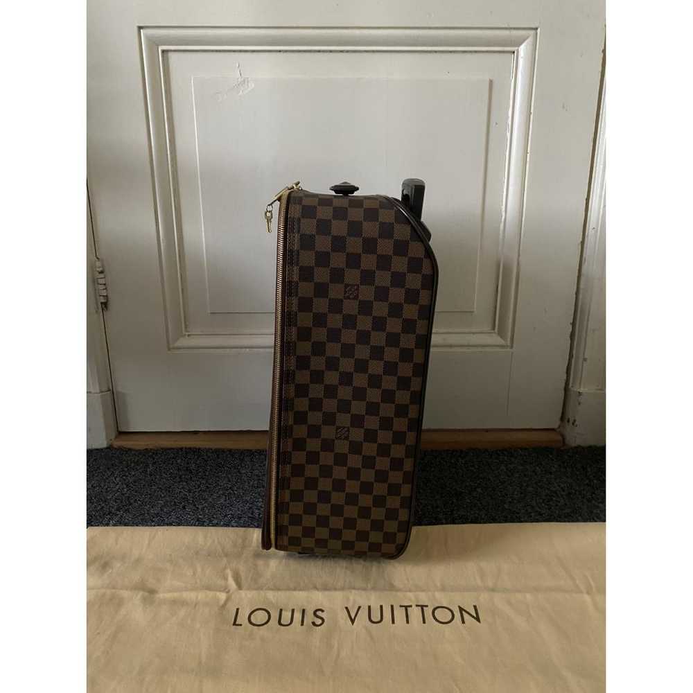 Louis Vuitton Pegase leather travel bag - image 7